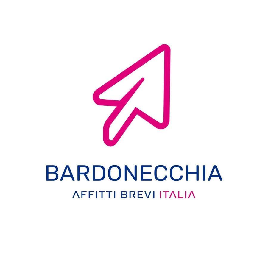 Appartamento Saint Claude - Affitti Brevi Italia Oulx Eksteriør bilde